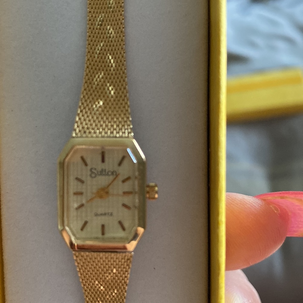 Watch new battery - Picture 2 of 5